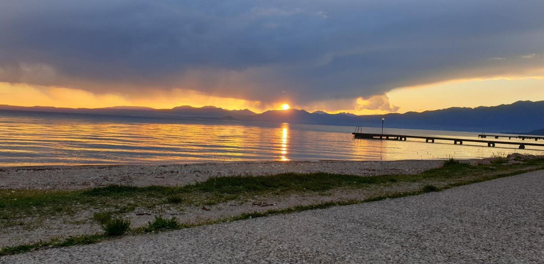 Verde&Lago appartamento vicino al lago di Garda Calcinato Esterno foto